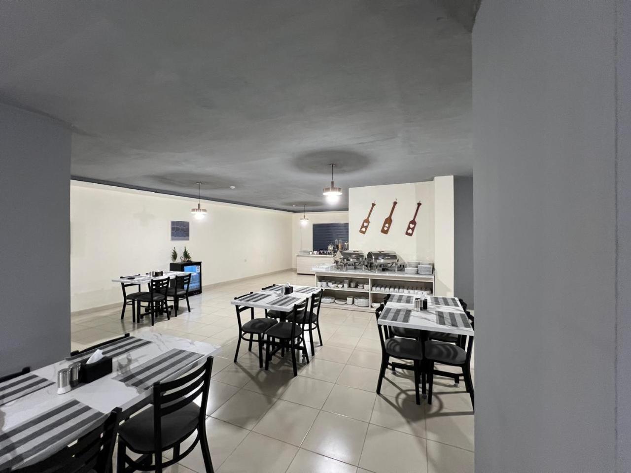 Sky Hotel Akaba Kültér fotó