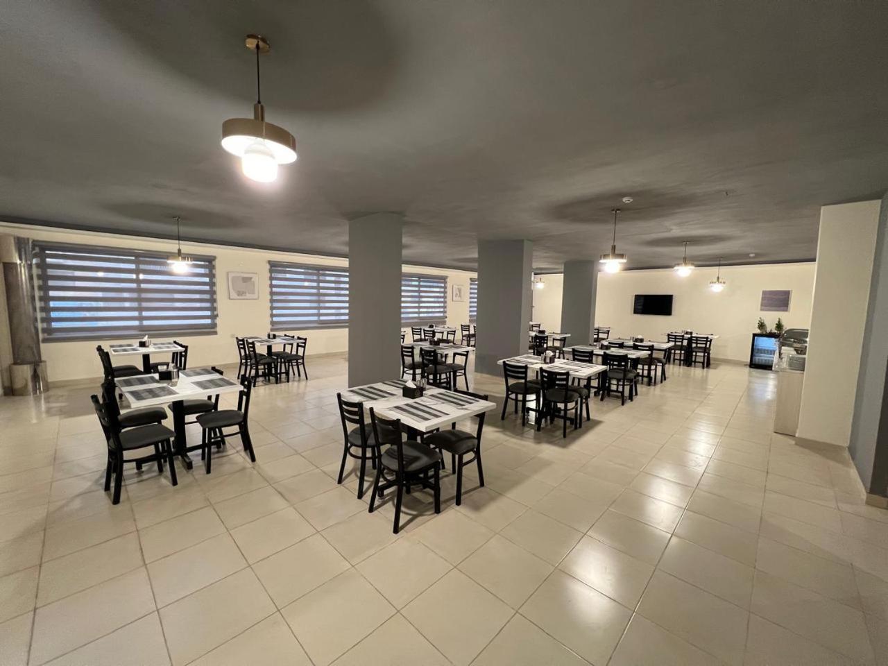 Sky Hotel Akaba Kültér fotó