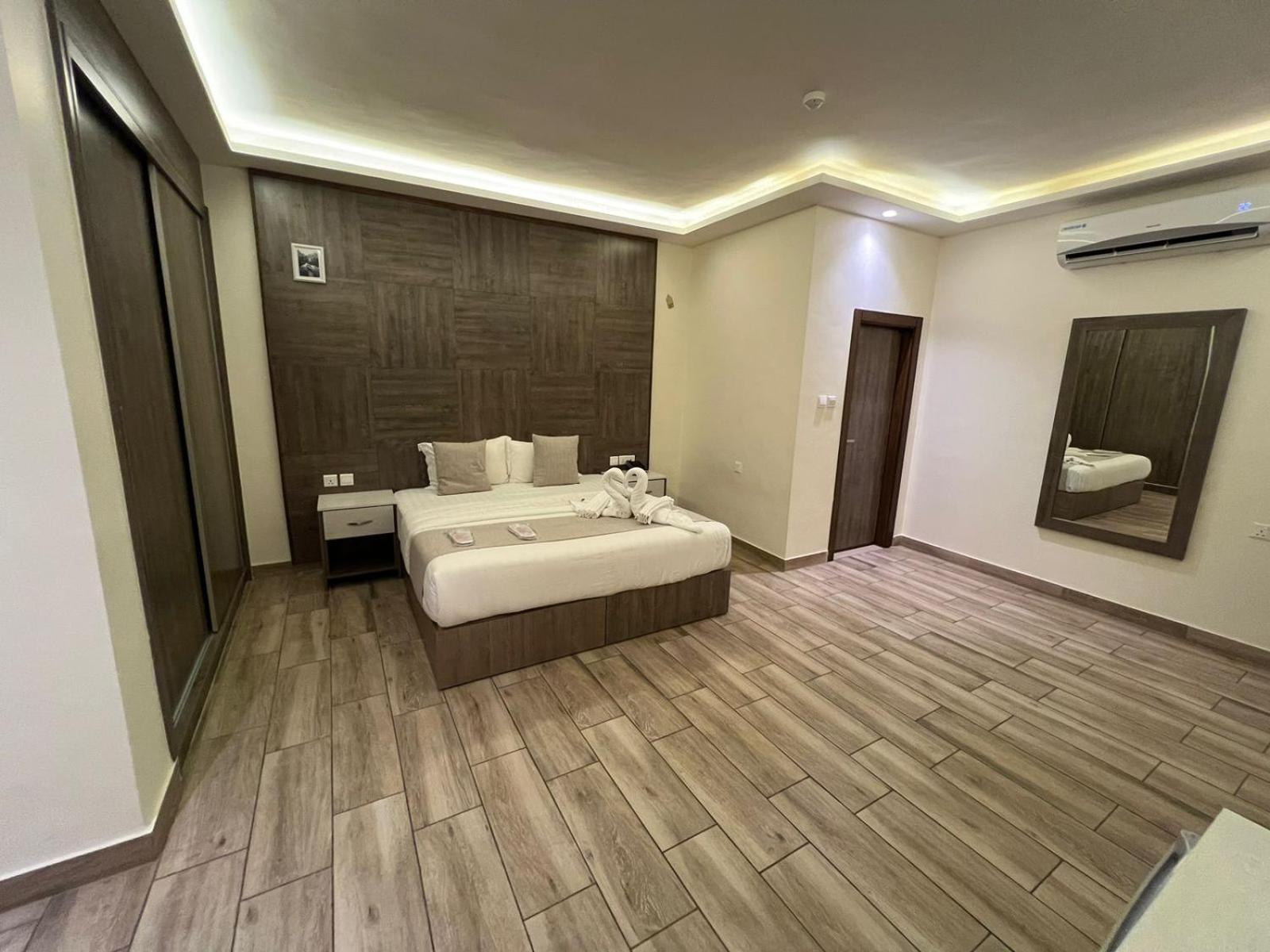 Sky Hotel Akaba Kültér fotó